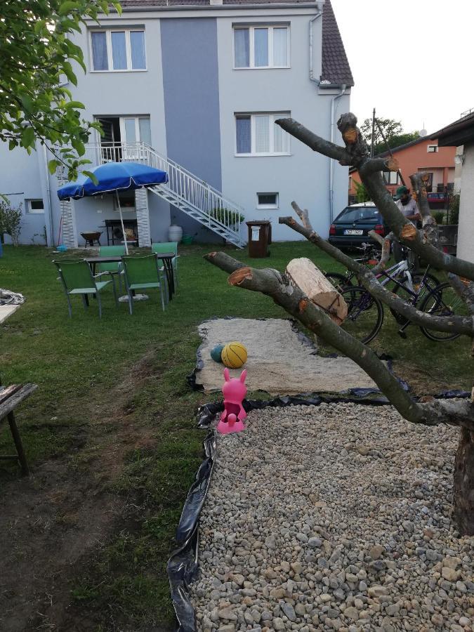 Apartmány MK Nové Hrady Exterior foto